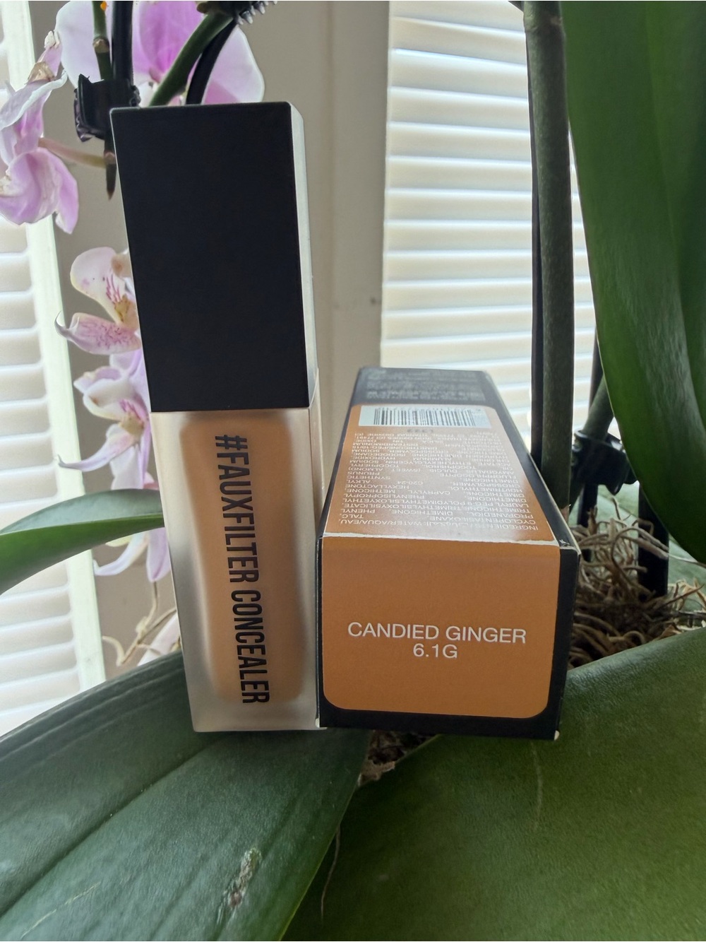 HUDA BEAUTY Liquid Concealer - Candied Ginger (beige)